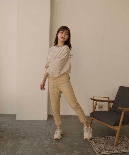 moi tytto（モイテュット）の「アンクルステッチ パンツ（その他パンツ・レディース・カーキ/ベージュ・SMALL/MEDIUM）」の9枚目の写真