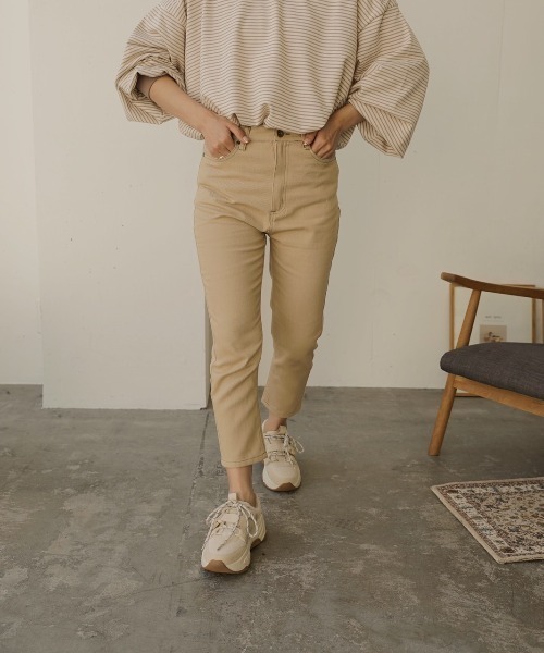 moi tytto（モイテュット）の「アンクルステッチ パンツ（その他パンツ・レディース・カーキ/ベージュ・SMALL/MEDIUM）」の3枚目の写真