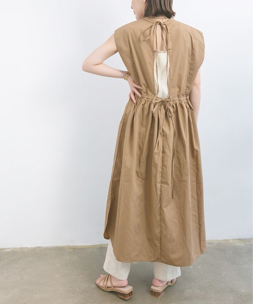 nemne store(ネンネストア)の「ふわふわ浮かぶノースリリボンワンピース(ワンピース・レディース・ベージュ/オフホワイト/モカ・フリー)」の15枚目の写真