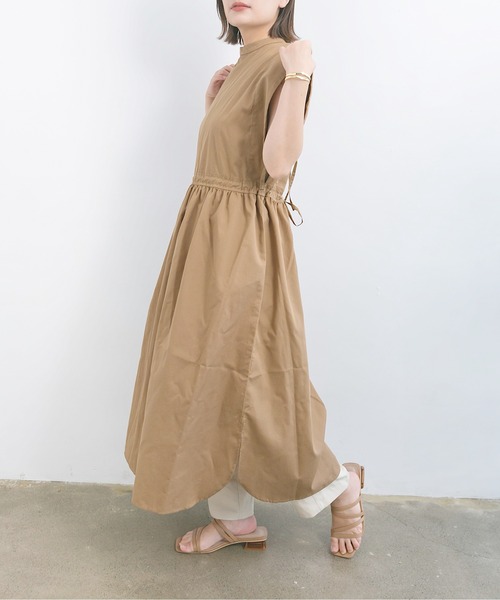 nemne store(ネンネストア)の「ふわふわ浮かぶノースリリボンワンピース(ワンピース・レディース・ベージュ/オフホワイト/モカ・フリー)」の22枚目の写真