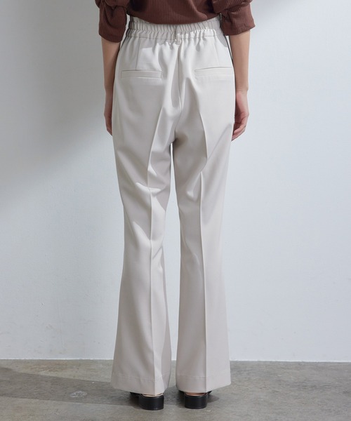 vis-`a-vis（ビサビ）の「【WEB限定】美シルエットハイウエストカラーフレアパンツ【洗濯機可】（スラックス・レディース・ピンク/キナリ/グリーン/レンガ/ブラック/ダークブラウン・S/M/L/SS）」の10枚目の写真