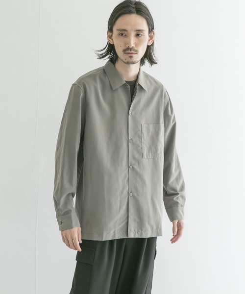 URBAN RESEARCH（アーバンリサーチ）の「パウダーポプリンボックスシャツ（シャツ/ブラウス・メンズ・ネイビー/カーキ/ブラウン/ライトグレー・MEDIUM/LARGE）」の3枚目の写真