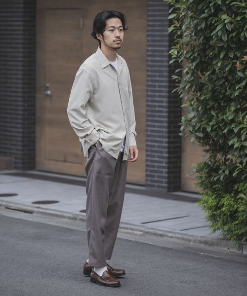 URBAN RESEARCH（アーバンリサーチ）の「パウダーポプリンボックスシャツ（シャツ/ブラウス・メンズ・ネイビー/カーキ/ブラウン/ライトグレー・MEDIUM/LARGE）」の8枚目の写真