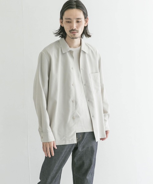 URBAN RESEARCH（アーバンリサーチ）の「パウダーポプリンボックスシャツ（シャツ/ブラウス・メンズ・ネイビー/カーキ/ブラウン/ライトグレー・MEDIUM/LARGE）」の9枚目の写真