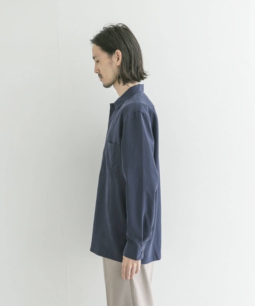 URBAN RESEARCH（アーバンリサーチ）の「パウダーポプリンボックスシャツ（シャツ/ブラウス・メンズ・ネイビー/カーキ/ブラウン/ライトグレー・MEDIUM/LARGE）」の12枚目の写真