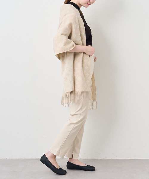 russet(ラシット)の「<尾州産>モノグラムストール(B-005)(ストール/ショール・レディース・サックスブルー/チャコールグレー/ベージュ/アイボリー/ネイビー/イエロー/ホワイト/ピンク/グレー・FREE)」の21枚目の写真