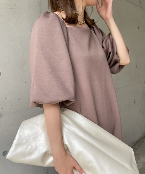 DouDou（ドゥドゥ）の「スクエアネックボリューム袖切替ワンピース（ワンピース・レディース・ブラック/ベージュ/ブルー・FREE）」の12枚目の写真