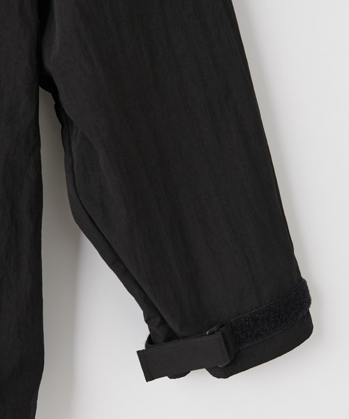 CIAOPANIC（チャオパニック）の「【WILDTHINGS/ワイルドシングス】別注アノラックパーカー（マウンテンパーカー・メンズ・ブラック/ホワイト/グレー・MEDIUM/LARGE）」の7枚目の写真