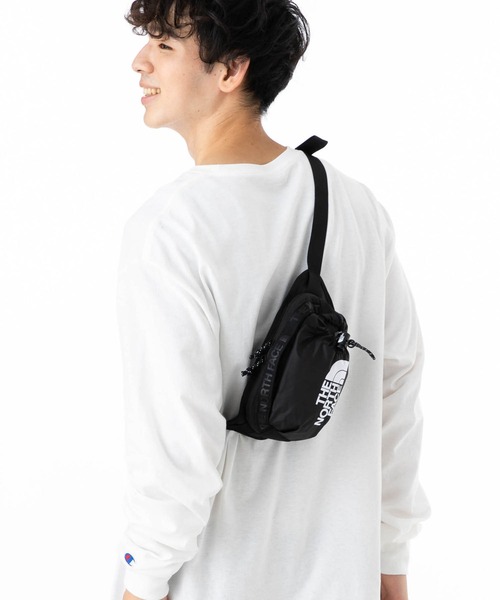 THE NORTH FACE（ザノースフェイス）の「ザノースフェイス ウエストバッグ BOZER HIP PACK（ボディバッグ/ウエストポーチ・メンズ・ブラック/カモフラージュ・FREE）」の17枚目の写真