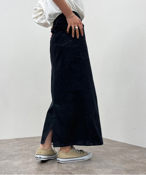 apres jour mignon（アプレジュールミニョン）の「デニムペンシルスカート【ZOZOTOWN限定アイテム】（スカート・レディース・ブラック/ダークブルー・X-LARGE/SMALL/MEDIUM）」の6枚目の写真