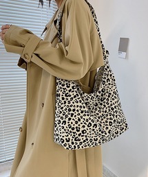 レオパード柄ショルダーバッグ