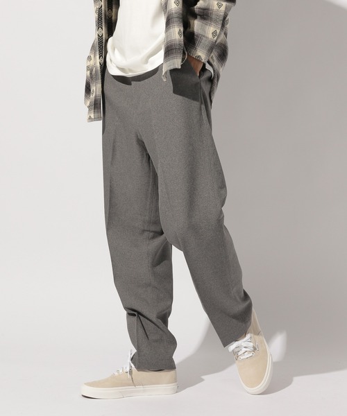 BAYFLOW（ベイフロー）の「WEB限定 ポリテーパードパンツ（その他パンツ・メンズ・グレー/ネイビー・MEDIUM/LARGE）」の5枚目の写真