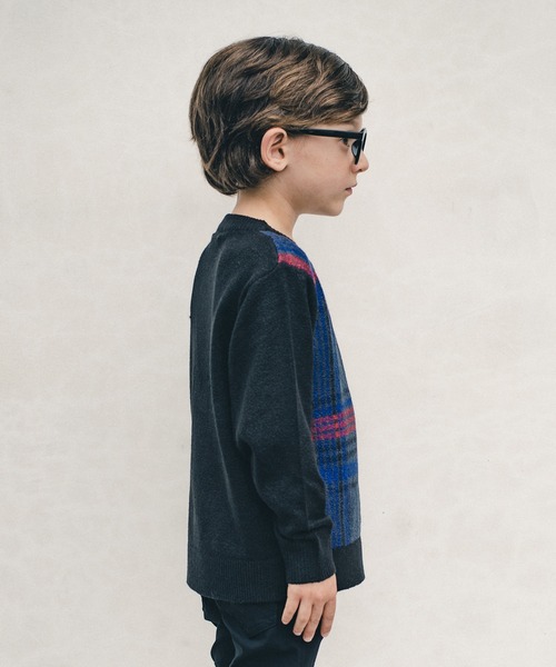 BRANSHES（ブランシェス）の「【洗濯機で洗える】大柄チェックウォッシャブルニット（ニット/セーター・キッズ・キャメル/ブラック・140/120/150/130/90/110/100）」の22枚目の写真