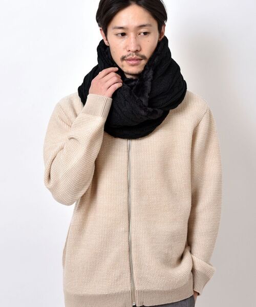 SHIPS（シップス）の「SHIPS: ケーブル ボア スヌード（ネックウォーマー/スヌード・メンズ・ベージュ/ブラック/ネイビー・ONE SIZE）」の5枚目の写真