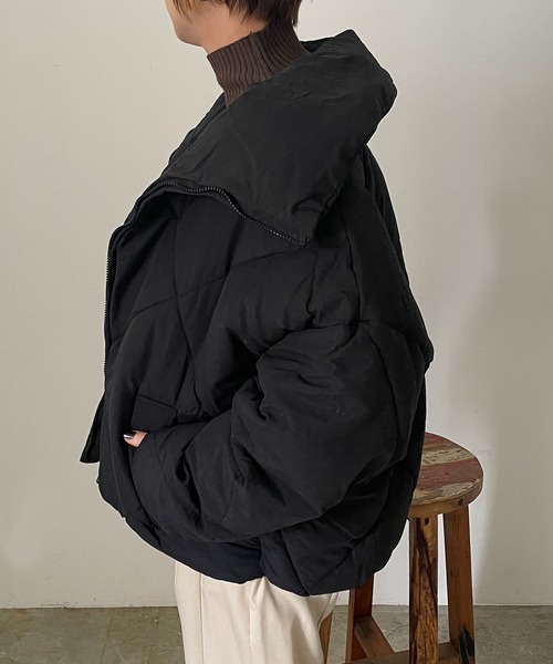 210nouve（トゥージュヌーブ）の「スタンドカラーダイヤキルトエコダウンジャケット（ダウンジャケット/コート・レディース・ブラック/アイボリー/モカ/グレイッシュベージュ・FREE）」の13枚目の写真