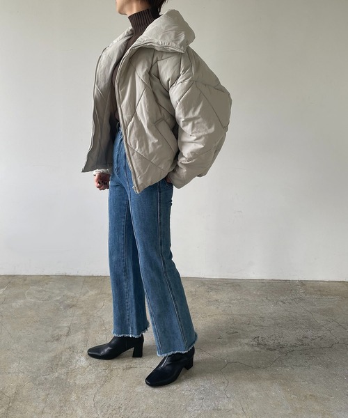 210nouve（トゥージュヌーブ）の「スタンドカラーダイヤキルトエコダウンジャケット（ダウンジャケット/コート・レディース・ブラック/アイボリー/モカ/グレイッシュベージュ・FREE）」の5枚目の写真