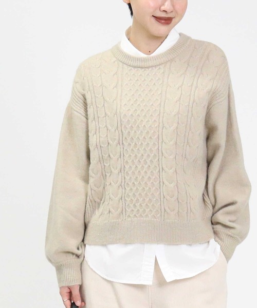 HONEYSUCKLE ROSE（ハニーサックルローズ）の「【HONEYSUCKLE ROSE】袖ボリュームケーブルニット（ニット/セーター・レディース・ブルー/ベージュ/オフホワイト・L/M）」の8枚目の写真