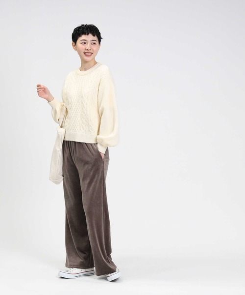 HONEYSUCKLE ROSE（ハニーサックルローズ）の「【HONEYSUCKLE ROSE】袖ボリュームケーブルニット（ニット/セーター・レディース・ブルー/ベージュ/オフホワイト・L/M）」の6枚目の写真