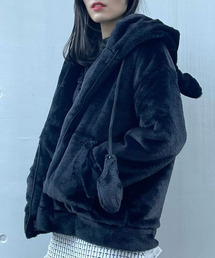 titty＆Co. PETIT by poyo | 【ファッションインフルエンサーPOYO×titty&Co.PETIT 】ウサ耳フェイクファーコート(その他アウター)