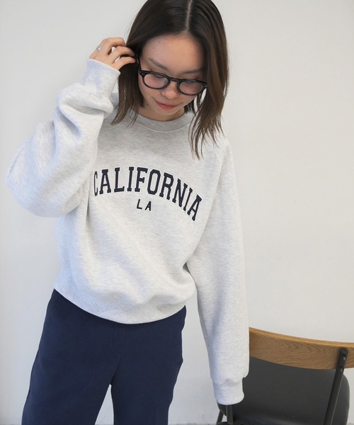 CANAL JEAN（キャナルジーン）の「via j(ヴィアジェイ) "CALIFORNIA"裏起毛トレーナー（スウェット・レディース・ネイビー/ヘザーグレー/ワイン・ONE SIZE）」の2枚目の写真