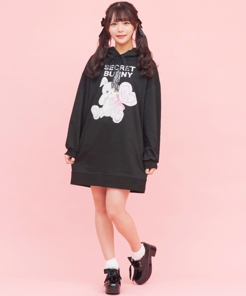 Secret Honey（シークレットハニー）の「キャンディうさぎパーカーワンピース（パーカー・レディース・ブラック/ピンク・FREE）」の5枚目の写真