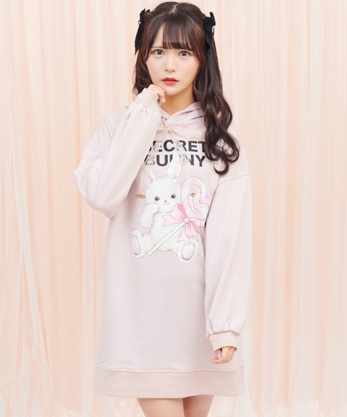 Secret Honey（シークレットハニー）の「キャンディうさぎパーカーワンピース（パーカー・レディース・ブラック/ピンク・FREE）」の3枚目の写真