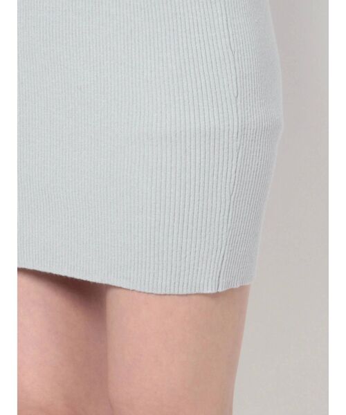 RESEXXY（リゼクシー）の「バスト切り替えニットワンピース（ワンピース・レディース・ベージュ/モカ/ブラック/ブルー・MEDIUM/SMALL）」の13枚目の写真