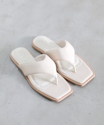 VIVIAN | 2022年夏新作　スクエアトゥパデッド(パテッド)トングフラットサンダル(サンダル)