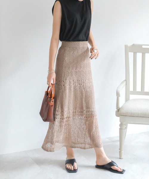 VIVIAN（ヴィヴィアン）の「スクエアトゥパデッド(パテッド)トングフラットサンダル（サンダル・レディース・ベージュ/グリーン/ブラック/イエロー/アイボリー・L/S/M/LL）」の19枚目の写真