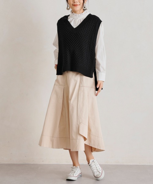 Chez toi（シェトワ）の「ベルト付配色ステッチアシメスカート（スカート・レディース・アイボリー/ブラック/カーキ/ブルー・FREE）」の10枚目の写真