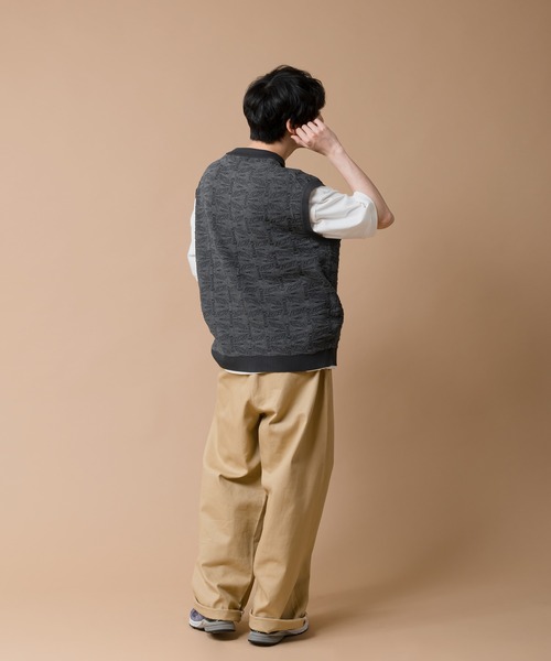 MUHET（ミュエータ）の「ポロベスト（ベスト・レディース・チャコールグレー/オフホワイト/オレンジ/グリーン・MEDIUM/X-LARGE）」の8枚目の写真