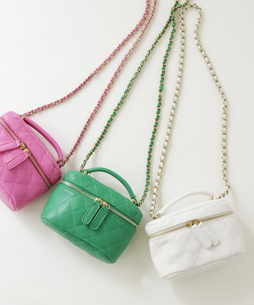 Shelly island（シェリーアイランド）の「ミニキルティングチェーンバッグ（ショルダーバッグ・レディース・ホワイト/ブラック/ピンク/グリーン・FREE）」の11枚目の写真