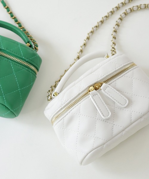 Shelly island（シェリーアイランド）の「ミニキルティングチェーンバッグ（ショルダーバッグ・レディース・ホワイト/ブラック/ピンク/グリーン・FREE）」の12枚目の写真