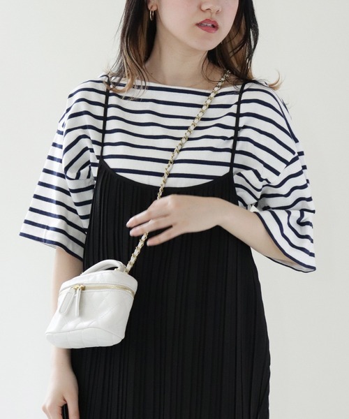 Shelly island（シェリーアイランド）の「ミニキルティングチェーンバッグ（ショルダーバッグ・レディース・ホワイト/ブラック/ピンク/グリーン・FREE）」の13枚目の写真