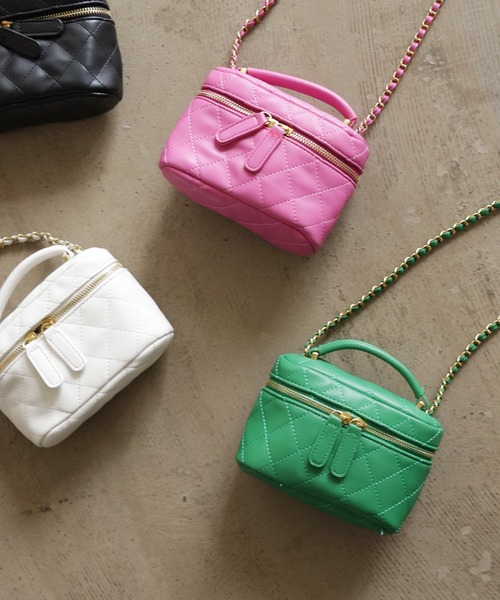 Shelly island（シェリーアイランド）の「ミニキルティングチェーンバッグ（ショルダーバッグ・レディース・ホワイト/ブラック/ピンク/グリーン・FREE）」の10枚目の写真