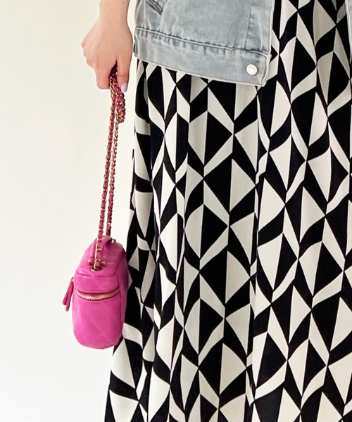 Shelly island（シェリーアイランド）の「ミニキルティングチェーンバッグ（ショルダーバッグ・レディース・ホワイト/ブラック/ピンク/グリーン・FREE）」の16枚目の写真