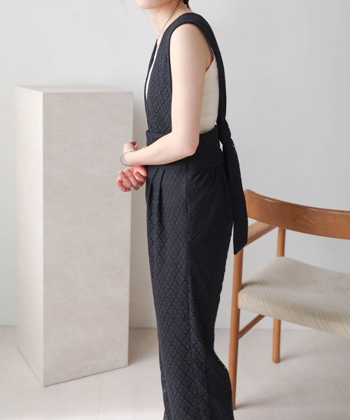 Bab（バブ）の「２WAYレースオールインワン（サロペット/オーバーオール・レディース・ブラック/オフホワイト・M）」の18枚目の写真