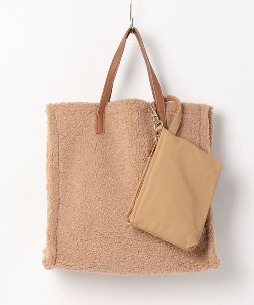 cache cache(カシュ カシュ)の「カシュカシュ cachecache / リバーシブルボアトート(トートバッグ・レディース・アイボリー/キャメル/ブラック/ブラウン/グリーン・FREE)」の5枚目の写真