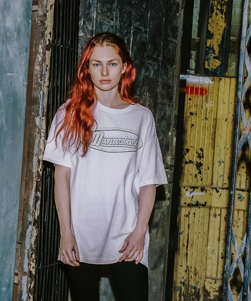 MANASTASH（マナスタッシュ）の「【直営店限定】MANASTASH N.A.U/マナスタッシュエヌエーユー　DOT LOGO TEE ドットロゴティー（Tシャツ/カットソー・メンズ・ホワイト/ブラック・MEDIUM/LARGE/X-LARGE）」の4枚目の写真