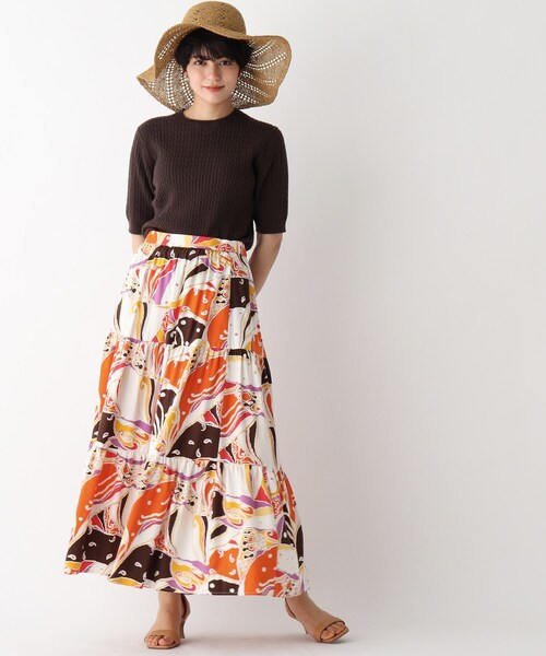 OPAQUE.CLIP（オペークドットクリップ）の「◆リゾートプリント ティアードスカート（スカート・レディース・グリーン系その他2/オレンジ系その他2・40/38/42）」の7枚目の写真