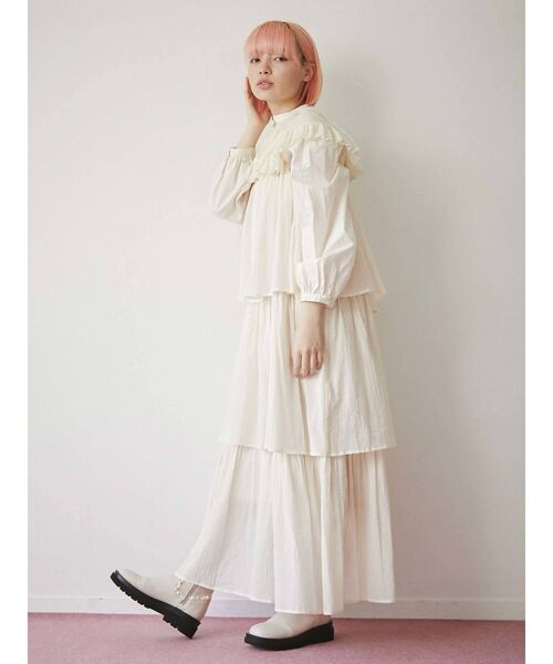 merry jenny（メリージェニー）の「ストラップティアードキャミワンピース（ワンピース・レディース・アイボリー/ブラック/オリーブ・FREE）」の11枚目の写真