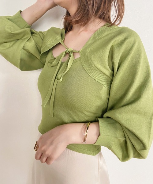 CLEA（クレア）の「ニットボレロカーディガン+ニットキャミSET（カーディガン/ボレロ・レディース・ブラック/ブラウン/オリーブ/アイボリー・FREE）」の4枚目の写真