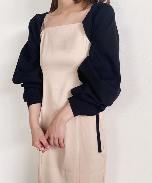 CLEA（クレア）の「ニットボレロカーディガン+ニットキャミSET（カーディガン/ボレロ・レディース・ブラック/ブラウン/オリーブ/アイボリー・FREE）」の3枚目の写真