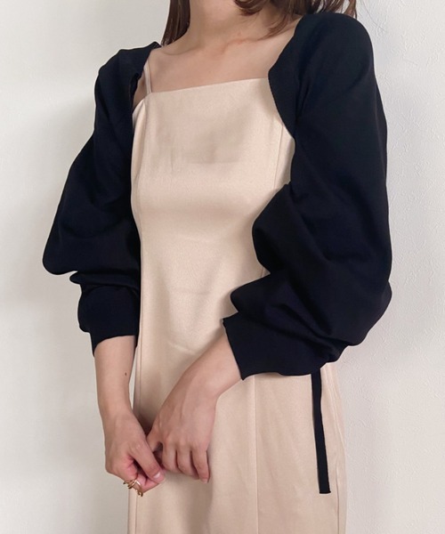 CLEA（クレア）の「ニットボレロカーディガン+ニットキャミSET（カーディガン/ボレロ・レディース・ブラック/ブラウン/オリーブ/アイボリー・FREE）」の10枚目の写真