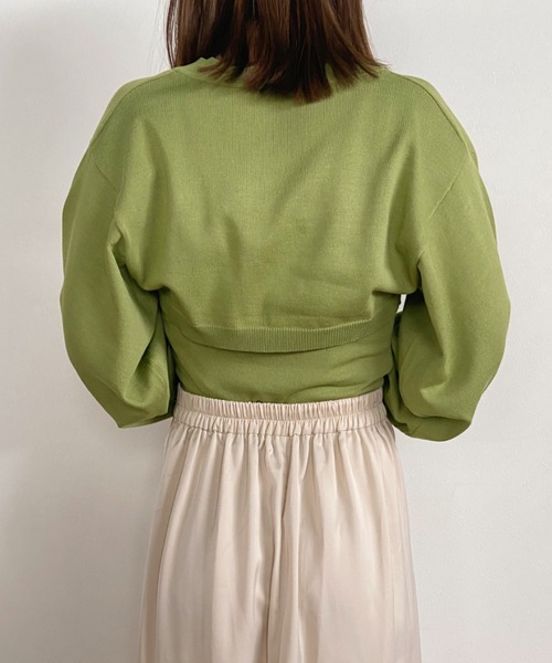 CLEA（クレア）の「ニットボレロカーディガン+ニットキャミSET（カーディガン/ボレロ・レディース・ブラック/ブラウン/オリーブ/アイボリー・FREE）」の18枚目の写真