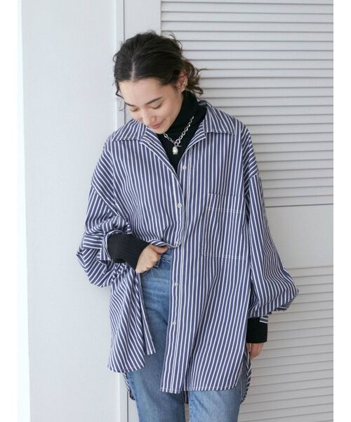 Ungrid（アングリッド）の「スリーブボリュームビッグストライプシャツ（シャツ/ブラウス・レディース・グリーン/ブルー・FREE）」の3枚目の写真