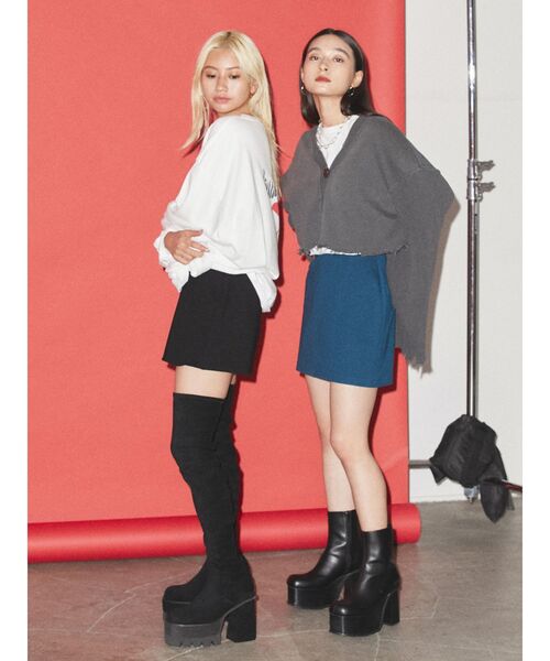 EMODA(エモダ)の「スウェットルーズカーディガン(カーディガン/ボレロ・レディース・ホワイト/グレー/ブラック/ブルー・FREE)」の19枚目の写真