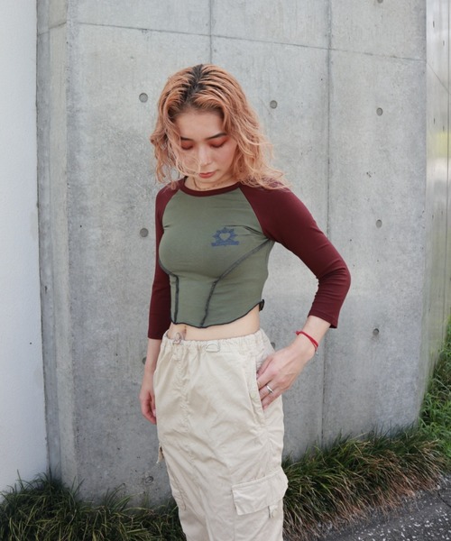 FIG&VIPER（フィグアンドバイパー）の「コルセットシェイプラグランT（Tシャツ/カットソー・レディース・ホワイト/グレー/カーキ・FREE）」の7枚目の写真