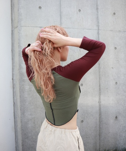 FIG&VIPER（フィグアンドバイパー）の「コルセットシェイプラグランT（Tシャツ/カットソー・レディース・ホワイト/グレー/カーキ・FREE）」の5枚目の写真