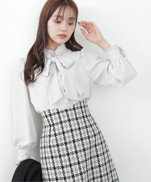 PROPORTION BODY DRESSING(プロポーションボディドレッシング)の「フリルボウタイブラウス / 1212210001(シャツ/ブラウス・レディース・ダークグレー/グレー/ホワイト系その他・MEDIUM/SMALL)」の3枚目の写真